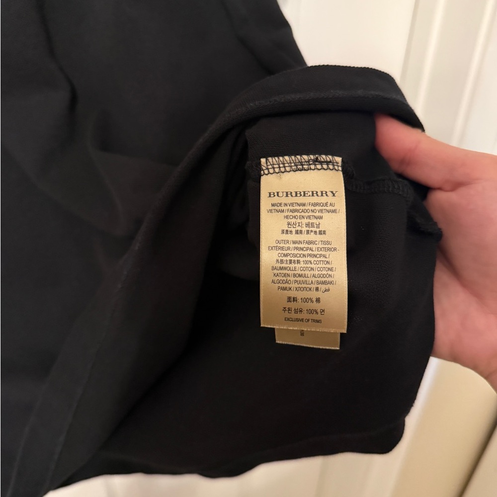 Burberry Classic Black Apparel - Picture 3 of 3